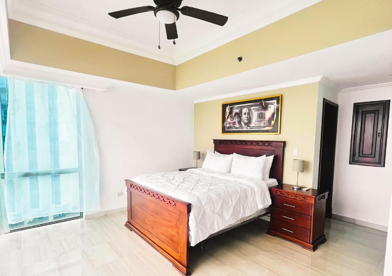 Exclusive 3 Bdr, Gym & Pool, Seaview, Luxury Tower Apartment Santo Domingo Exterior photo